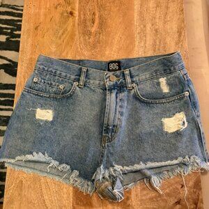 BDG Distressed Denim Shorts size 28
